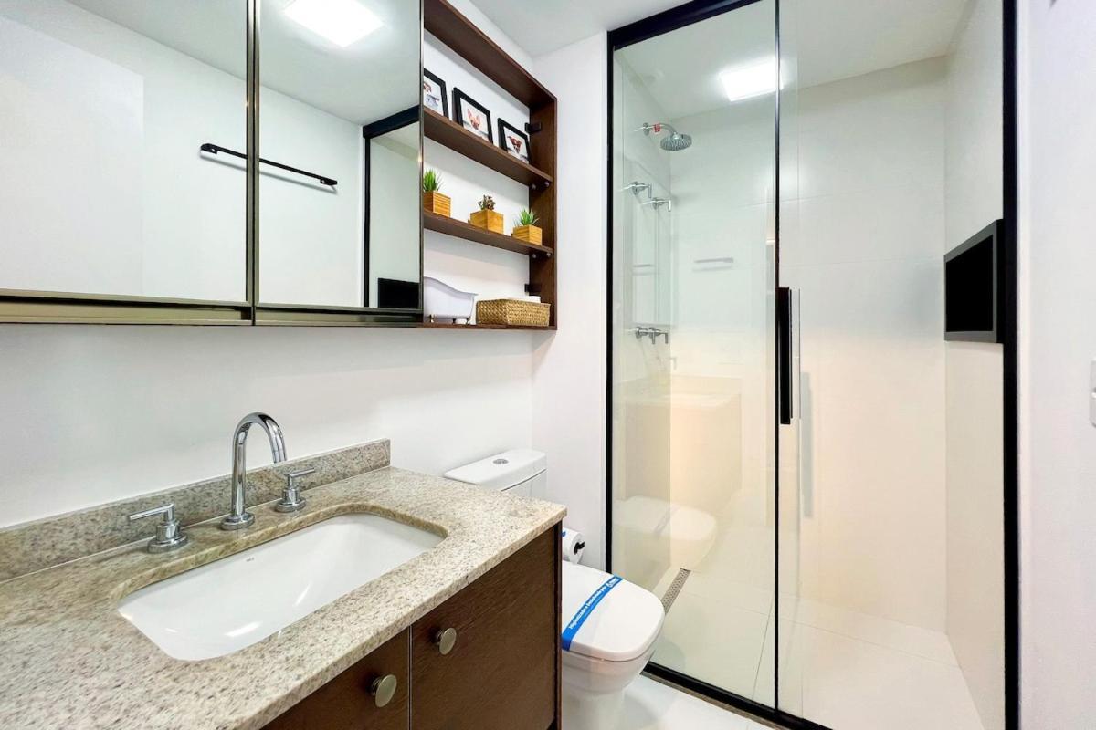 Apartamento Moderno, Com Piscina, Ac, Wi-fi E Alexa São Paulo