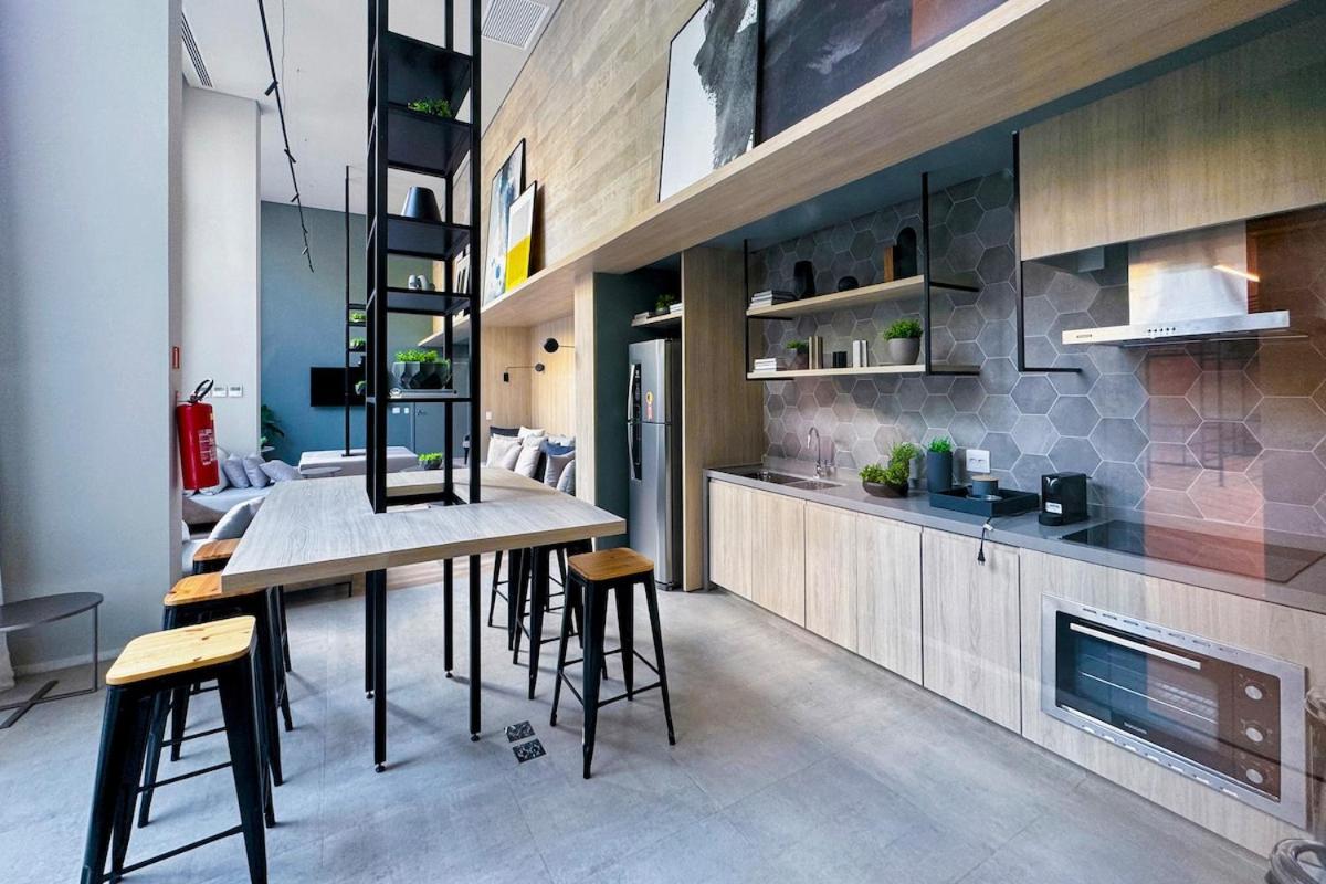 Apartamento Moderno, Com Piscina, Ac, Wi-fi E Alexa São Paulo
